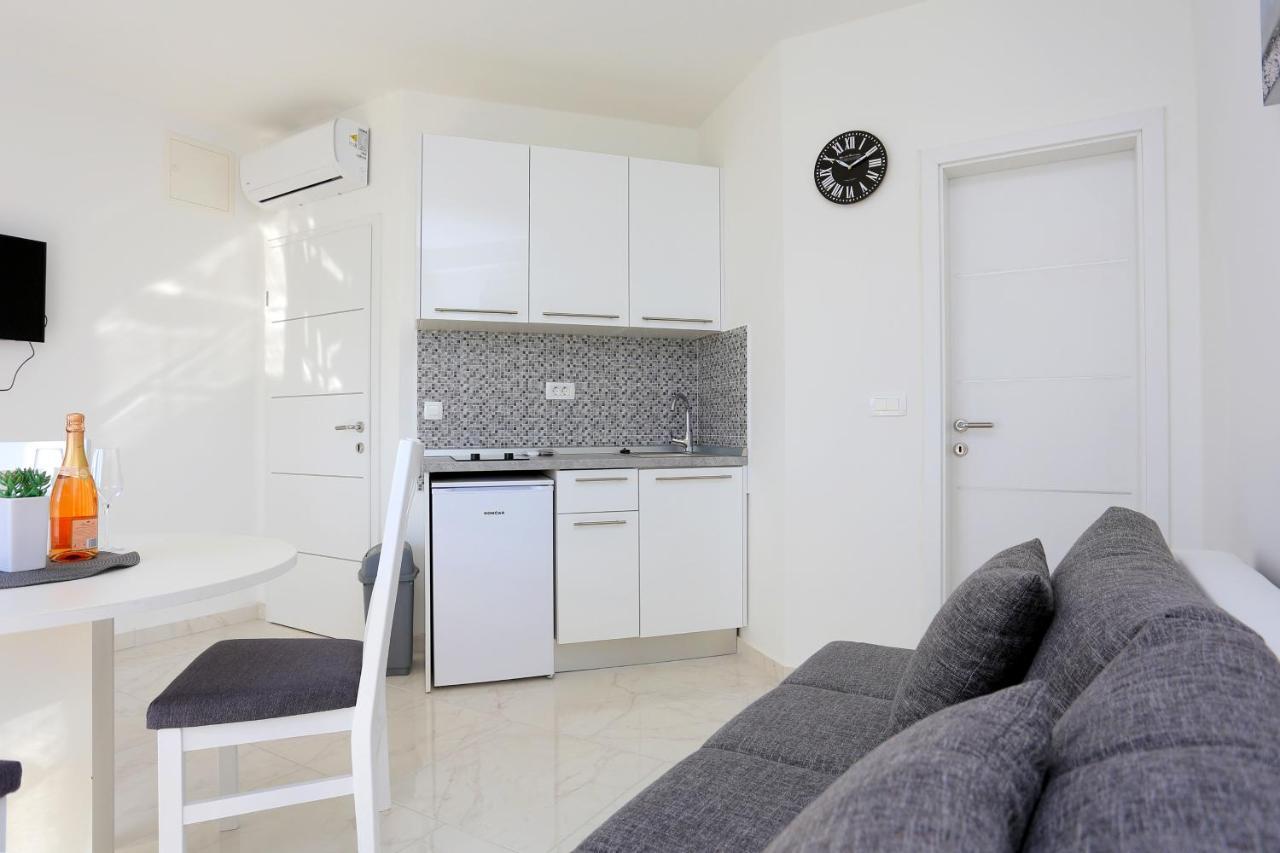 Family Friendly Apartments With A Swimming Pool Zivogosce - Porat, Makarska - 18150 Živogošće Exterior foto