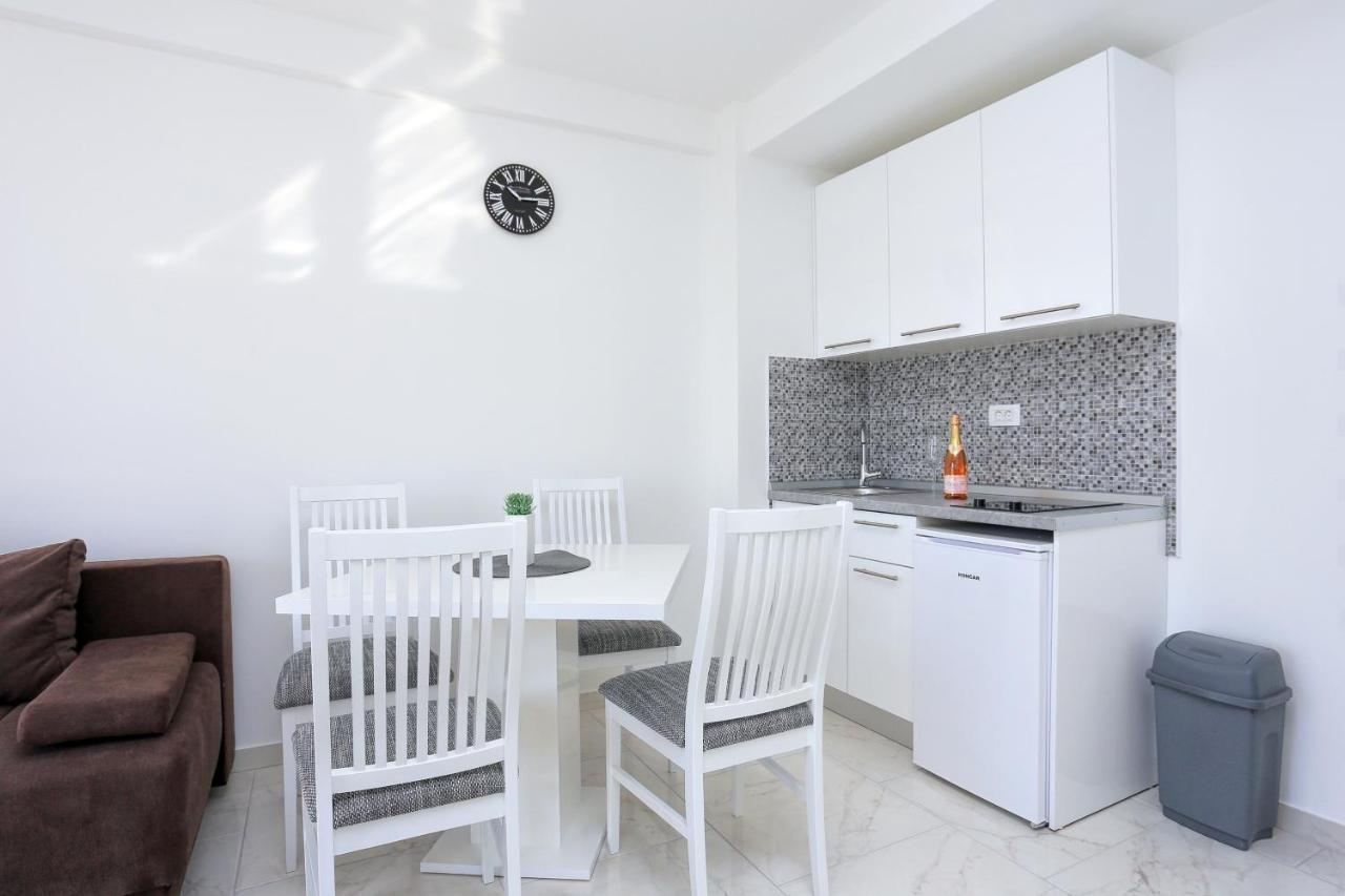 Family Friendly Apartments With A Swimming Pool Zivogosce - Porat, Makarska - 18150 Živogošće Exterior foto